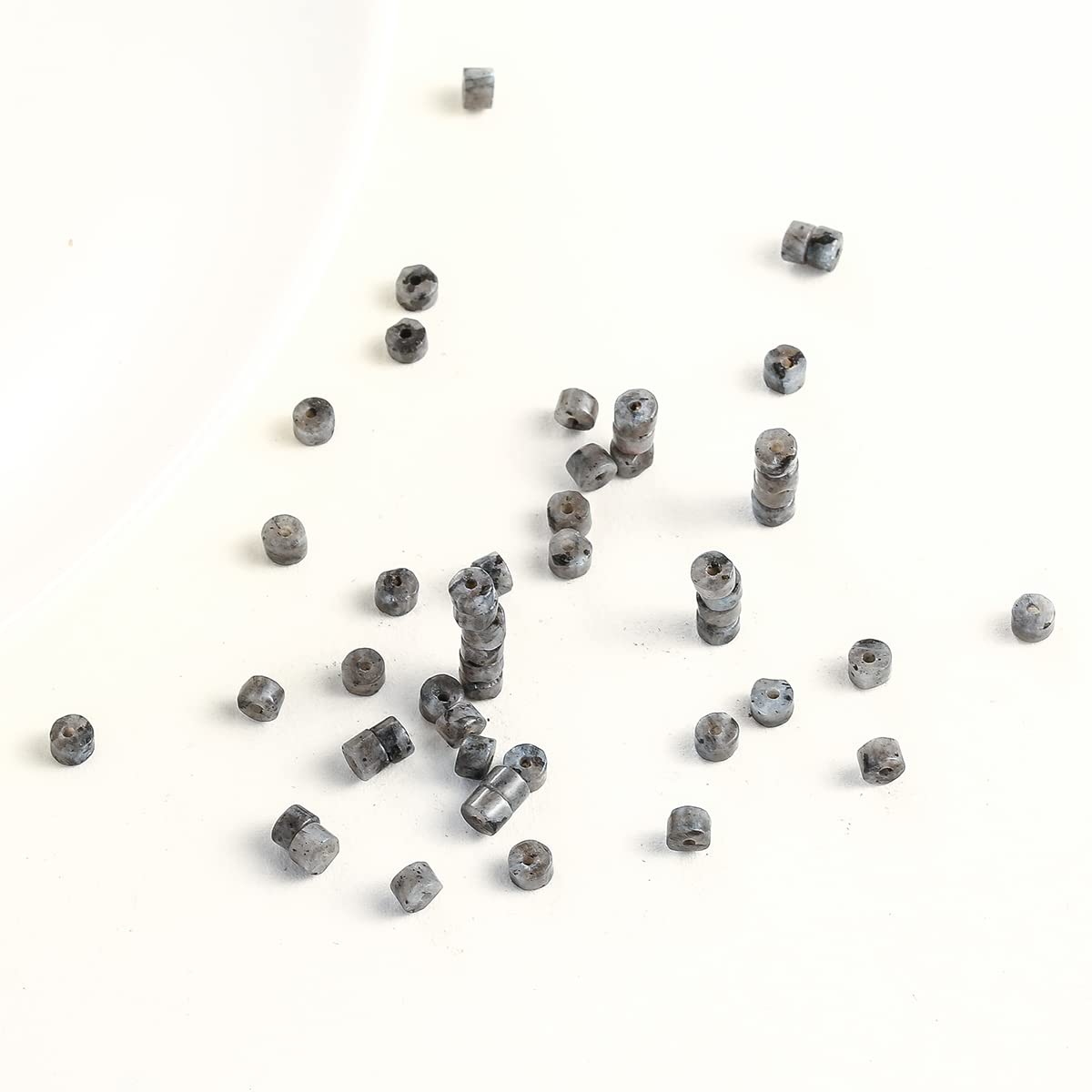 Natural Black Spectrolite Stone Spacer Beads 4x2mm 38cm/str Flat Round Loose Semi Gemstone Caps for Making Bracelets Necklace