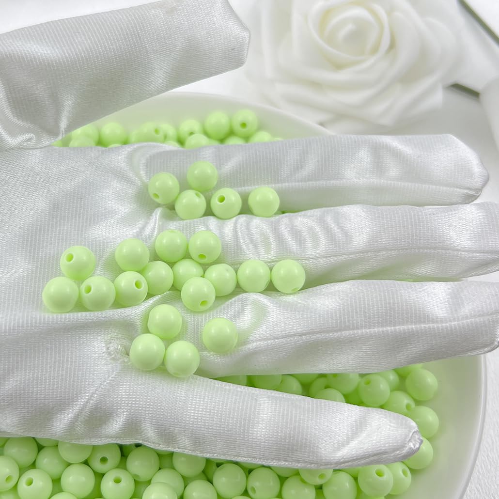 Mulutoo 1000Pieces 6MM Acrylic Round Beads Round Acrylic Balls Chunky Beads Smooth Spacer Plastic Pastel Beads Craft Beads for Necklace and Bracelet Making Crafting Supplies(195-light Green)