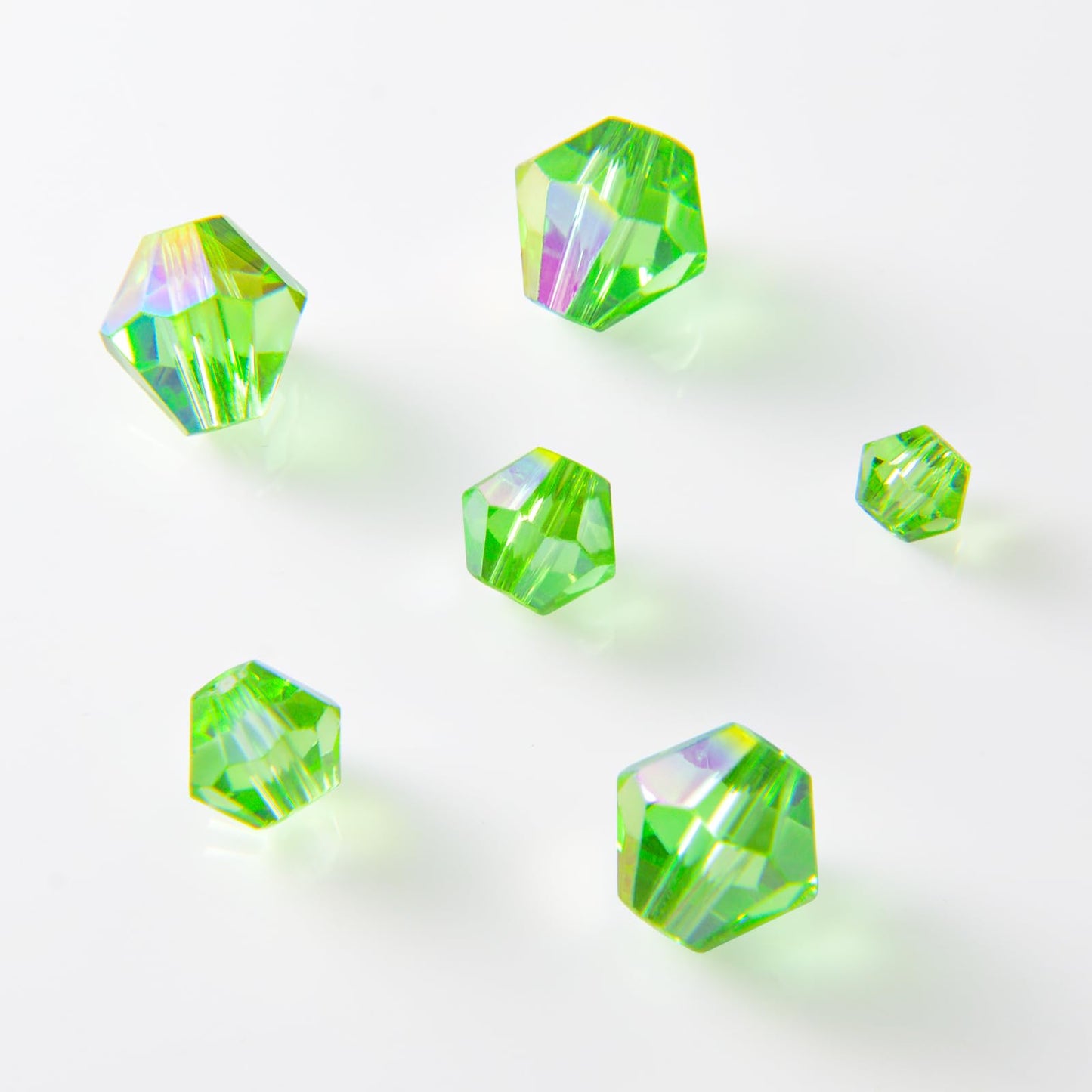 1550PCS Bicone Crystal Glass Beads Set for Jewelry Making, 3mm 4mm 6mm 8mm Sparkling Faceted Beads Sorted by Size for Bracelets, Necklaces, Suncatchers & DIY Crafts(Green)