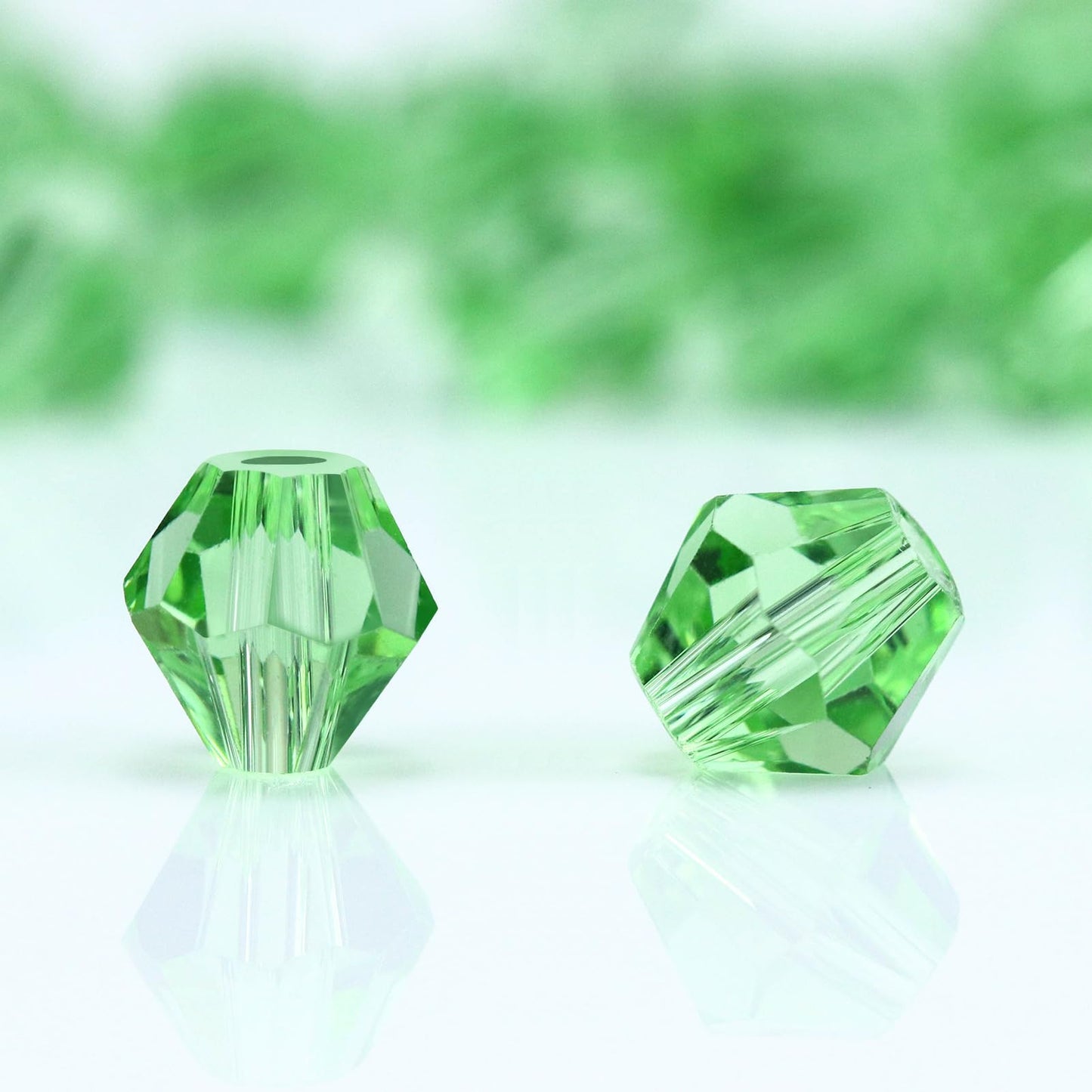 Dowarm 100PCS 8MM Crystal Bicone Beads for Crafts, Jewelry Making, DIY Bracelet, Necklace, Dolls, Wine Charms, Wind Chimes, Suncatchers, Bulk Faceted Loose Glass Beads, Light Green
