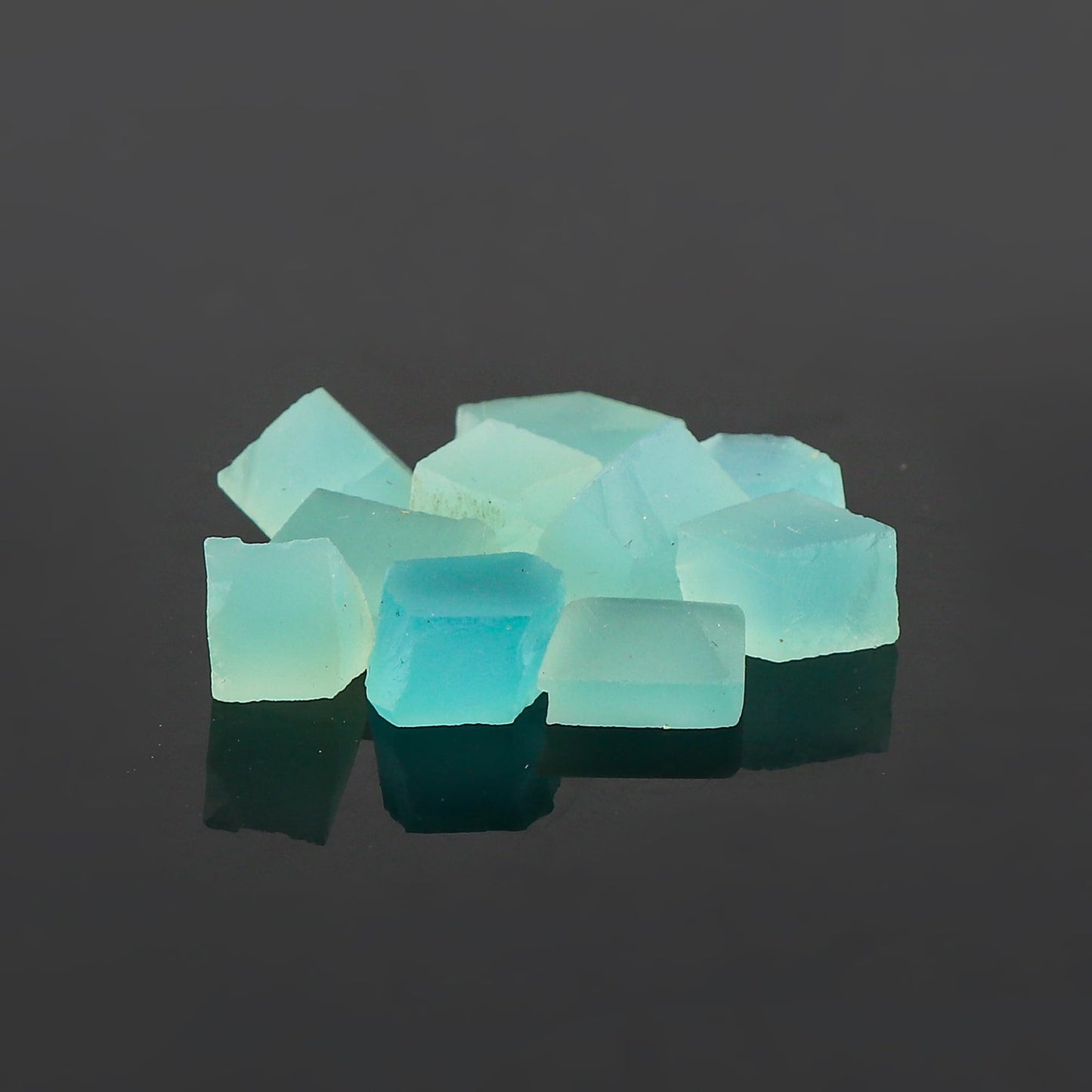 CRYSTALIS 10pcs Natural Blue-Chalcedony Raw Crystals, Loose Gemstone Wholesale Bulk Rough Jewelry Making Supply, Chakra And Healing Raw Stones, Wire Wrapping, DIY, Tumbling, Gem Collection, A+