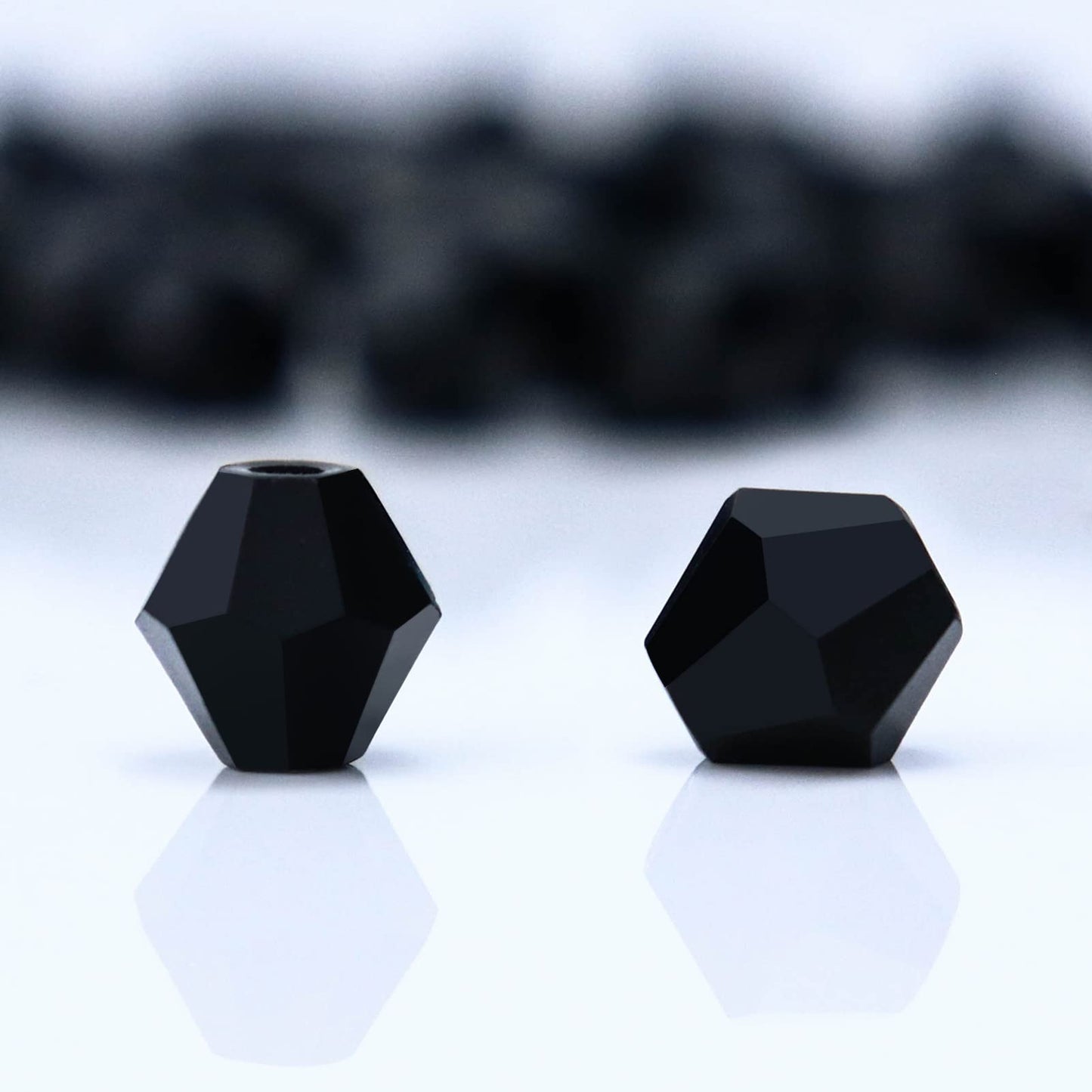 Dowarm 1000PCS Crystal Bicone Beads 4mm, Black Glass Beads for Jewelry Craft Making, DIY Bracelet, Necklace, Dolls, Suncatcher, Faceted Beads