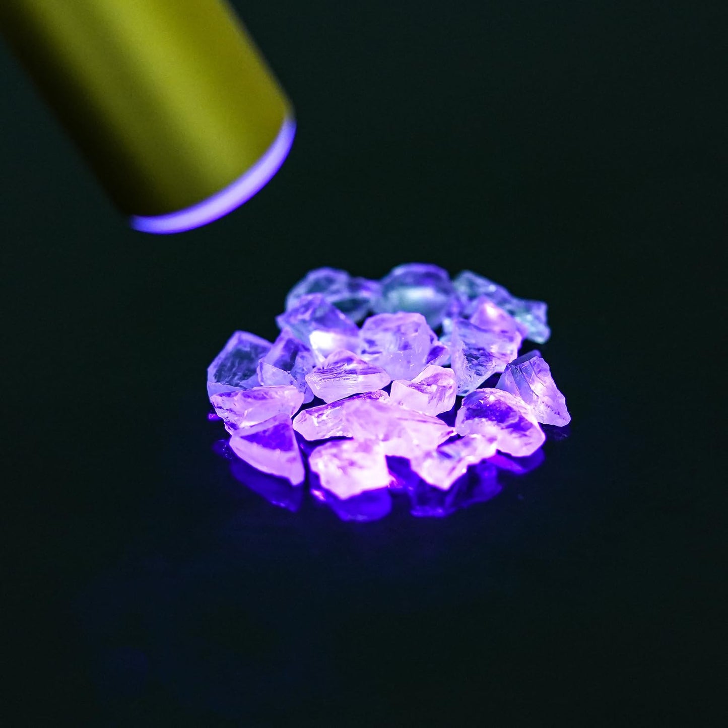 ColouredRocks 50 carats Petalite UV Crystals, Raw Stones, Rough Gemstones, Jewelry Making Supply, Cabbing, Polishing, Cutting, DIY, Crafts (16-20pcs) (5-10mm)