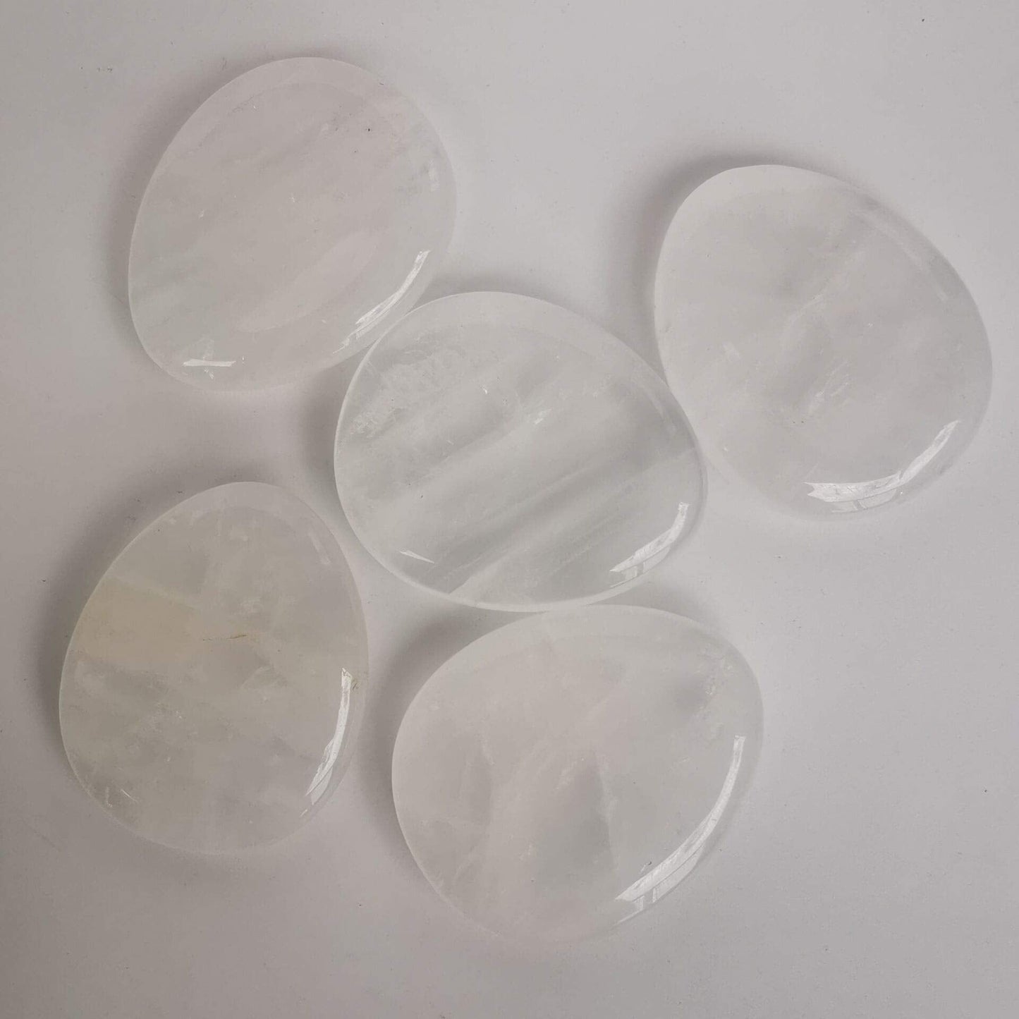 Loveliome Rock Quartz and Moonstone Thumb Worry Stone, Stress Relax Healing Reiki Crystal Pocket Palm Stones,Pack of 2
