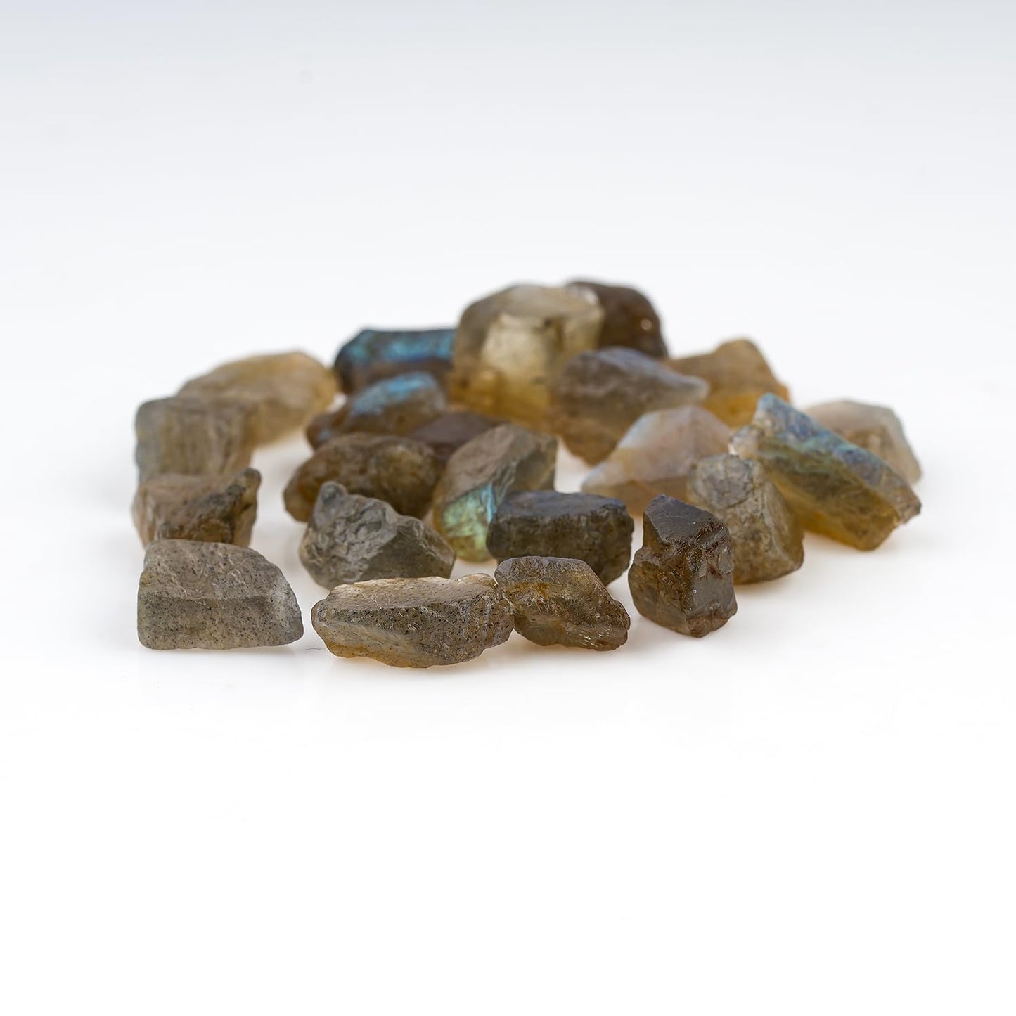 ColouredRocks 100 carats Labradorite Crystals, Raw Stones, Rough Gemstones, Jewelry Making Supply, Cabbing, Polishing, Cutting, DIY, Crafts (20-22pcs) (8-12mm)