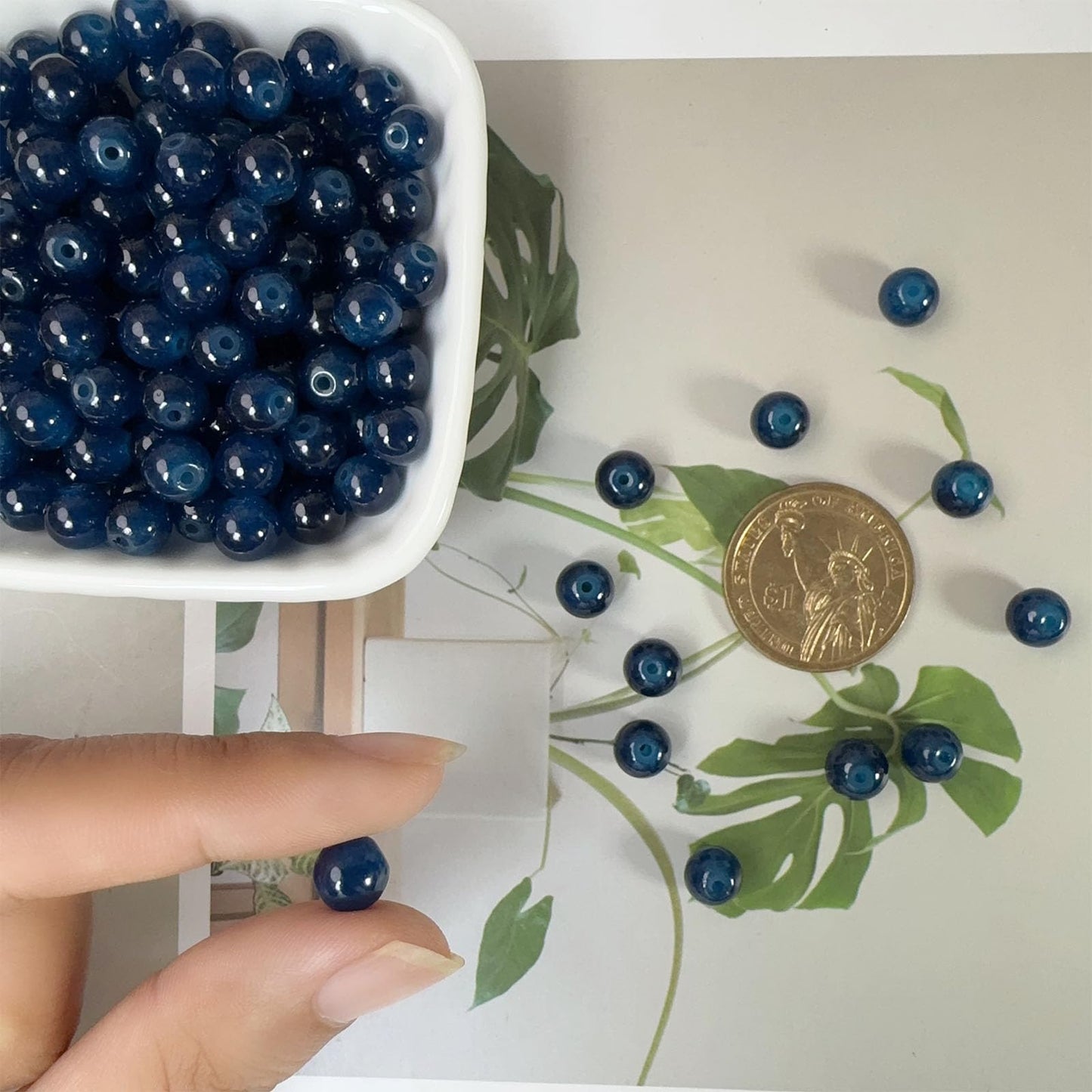 Pamir Tong Navy Blue Round Glass Beads for Bracelet-400pcs 8mm Pretty Smooth Loose Beads for Necklace-Earring-Jewelry Making and DIY Crafts & Project