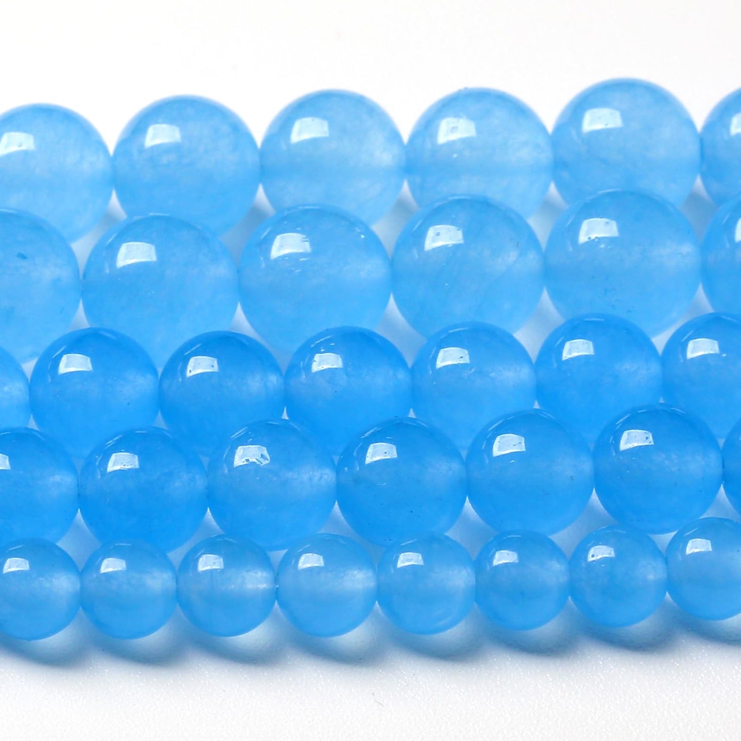 8MM Natural Stone Aquamarine Blue Chalcedony Beads Round Loose Beads for Jewelry Making Bracelet 90pcs 2 Strands 32"