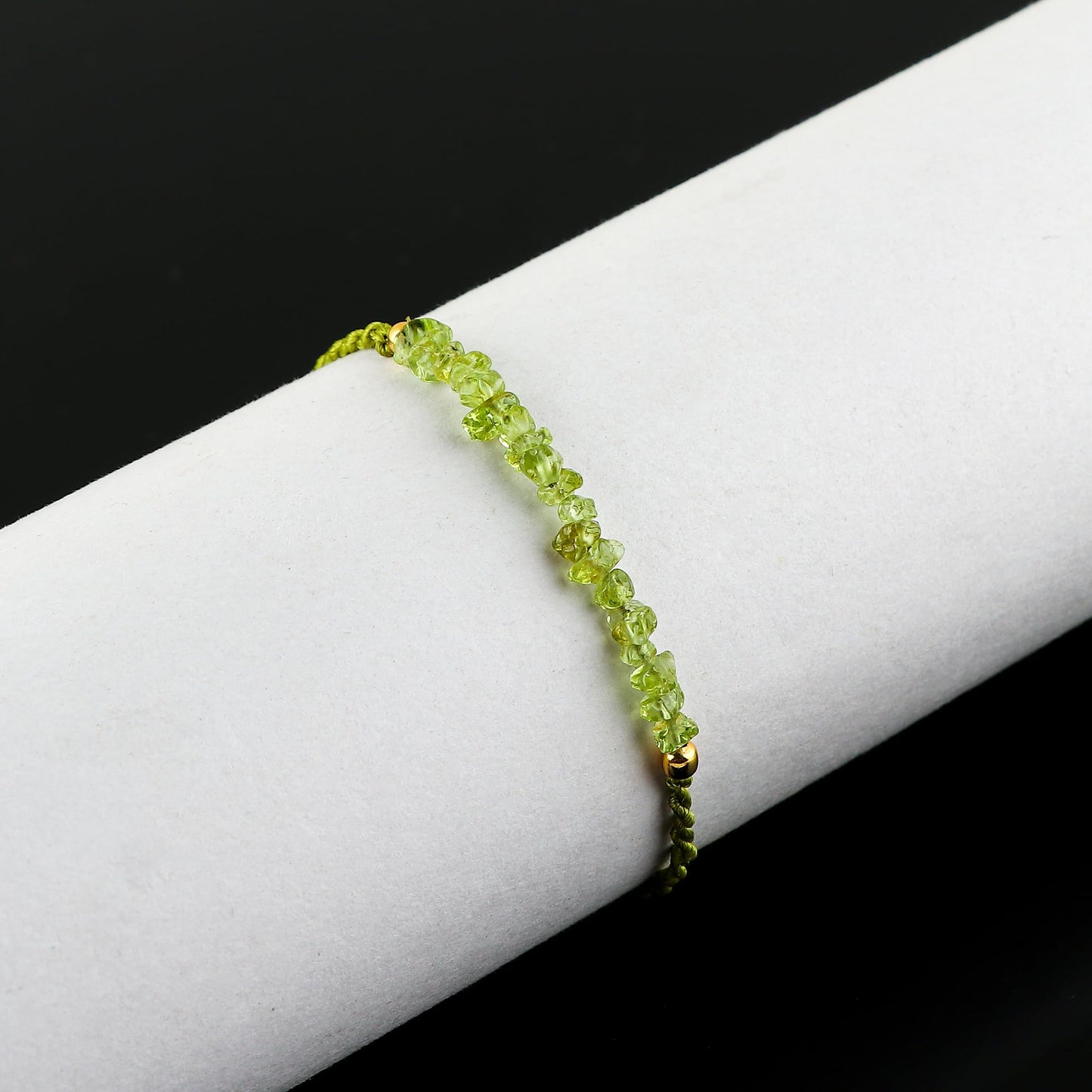 TGH Natural Peridot Chip Braided Bracelet – Handmade Adjustable Protection Bracelet – Raw Peridot Healing Crystal Jewelry for Men & Women – Christmas Gift for Her – Energy Stone Bracelet