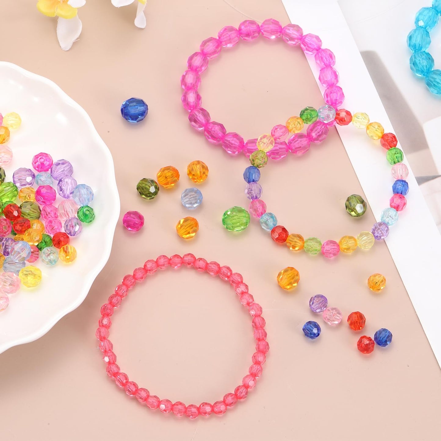 MECCANIXITY 400pcs Czech Faceted Bicone Beads 8mm Glass Spacer Bead Bulk for Jewelry Making & DIY Craft, Red