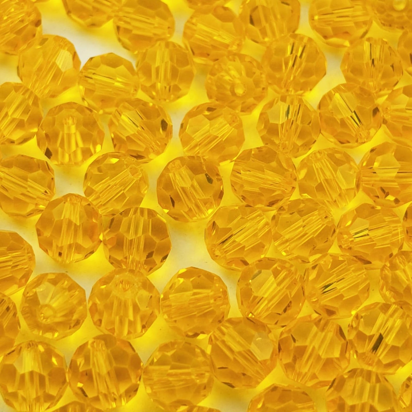 YUEXIGO 400pcs 4mm Round Crystal Glass Beads for Jewelry Making, Faceted Crystal Glass Spacer Beads for Bracelet Earring Necklace DIY Craft(Gold Yellow)