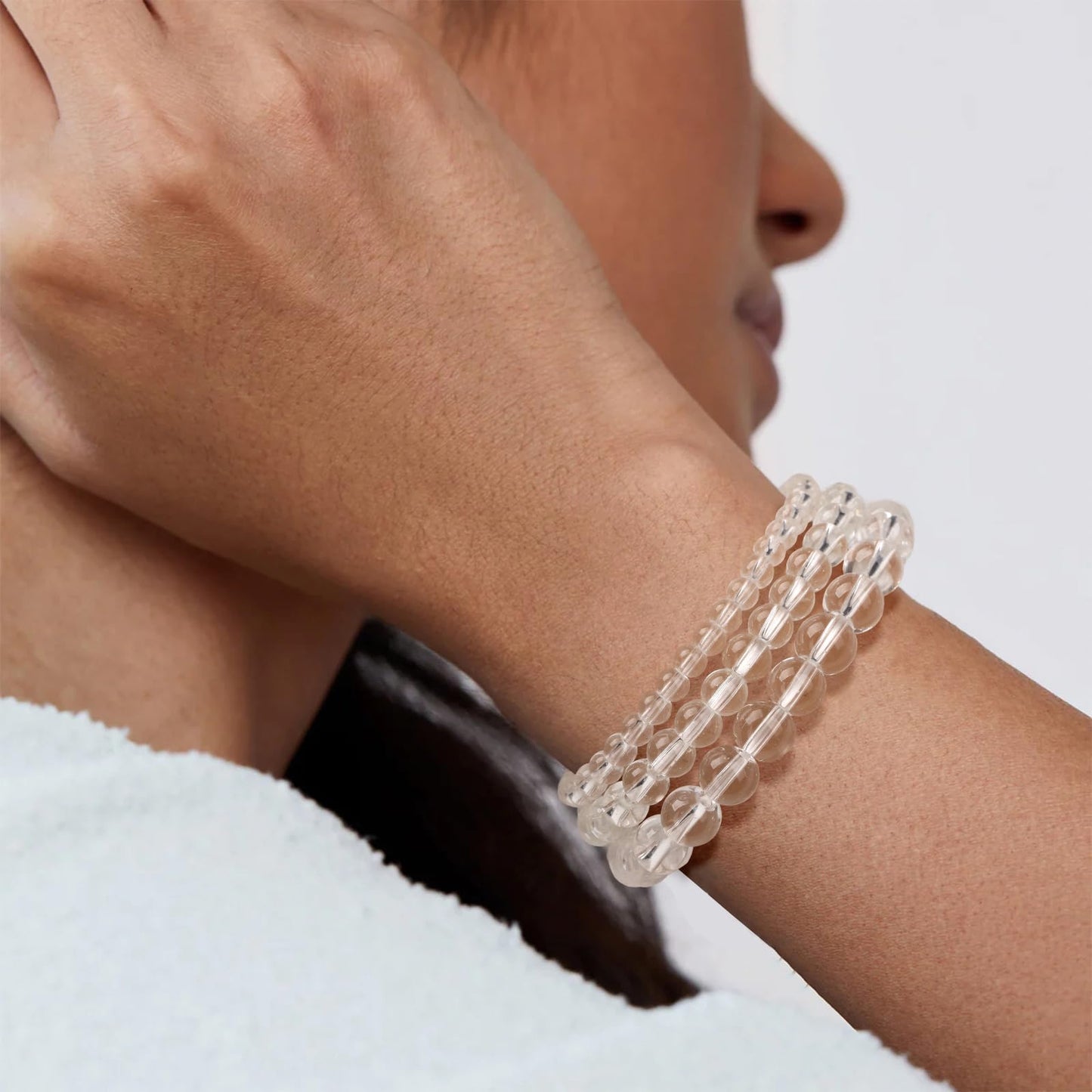Risyfjew 3 PCS Natural Stone Clear Quartz Beaded Bracelet 4mm 6mm 8mm Healing Crystal Stretch Bracelets Women Clear Quartz Crystal Gifts for Women