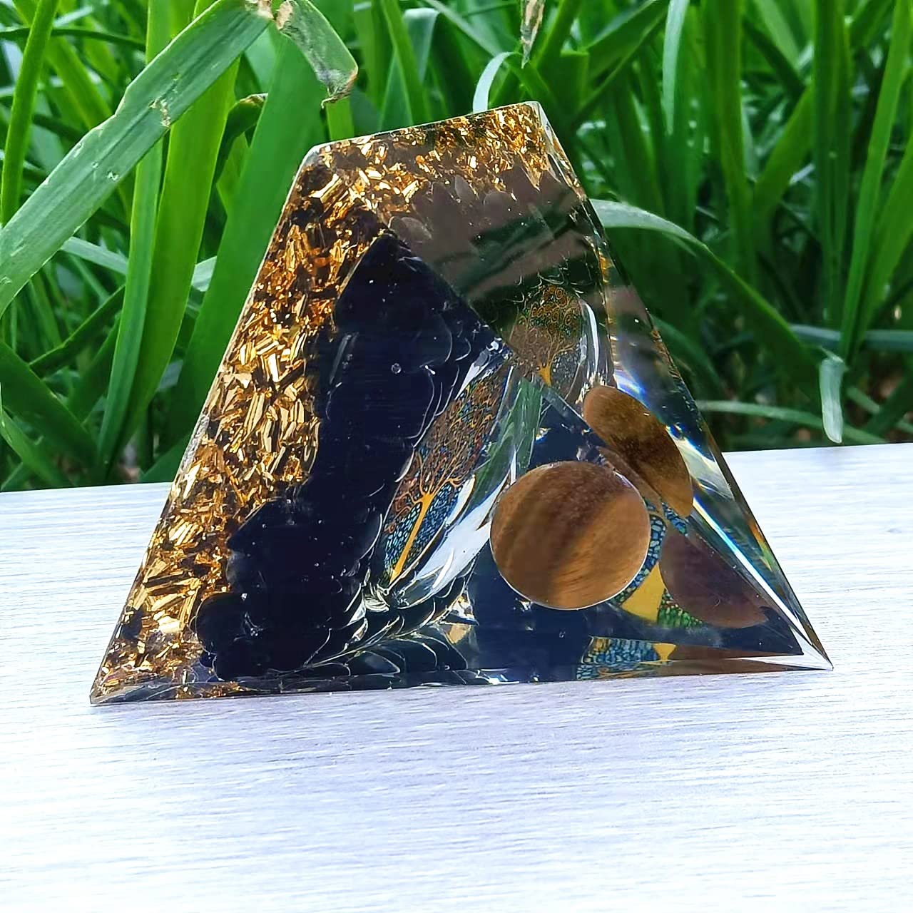 ycyingcheng Moonstone Crystal Orgone Pyramid Ogan Crystal Energy Tower, Nature Reiki Chakra Crushed Stone Jewelry, Crystal Pyramid for Home Decor (Obsidian)