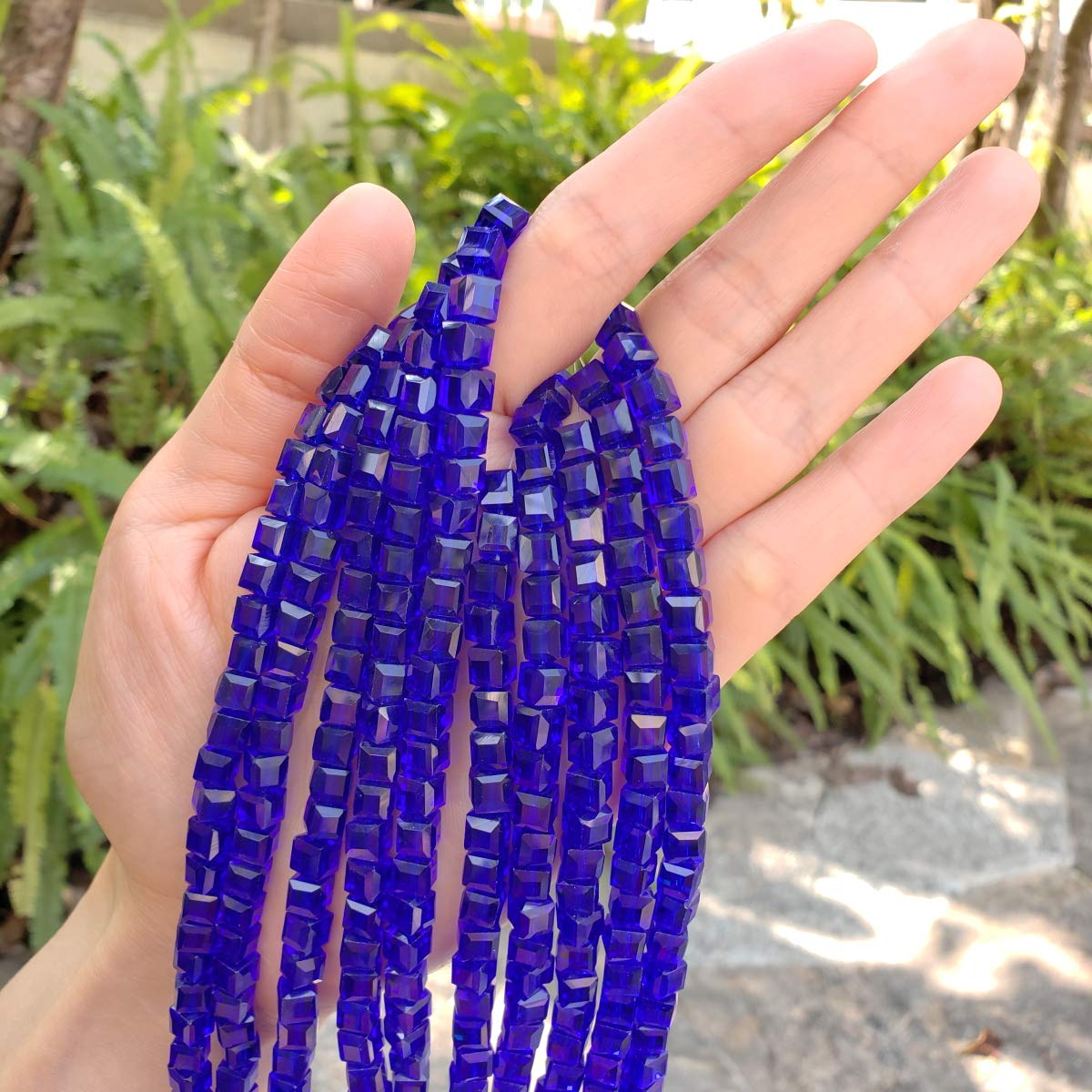 200pcs Czech Faceted Cube Crystal Glass Loose Beads Spacer Bulk 6mm (0.24 Inch) Cobalt Blue for DIY Jewelry Craft Making CCC625
