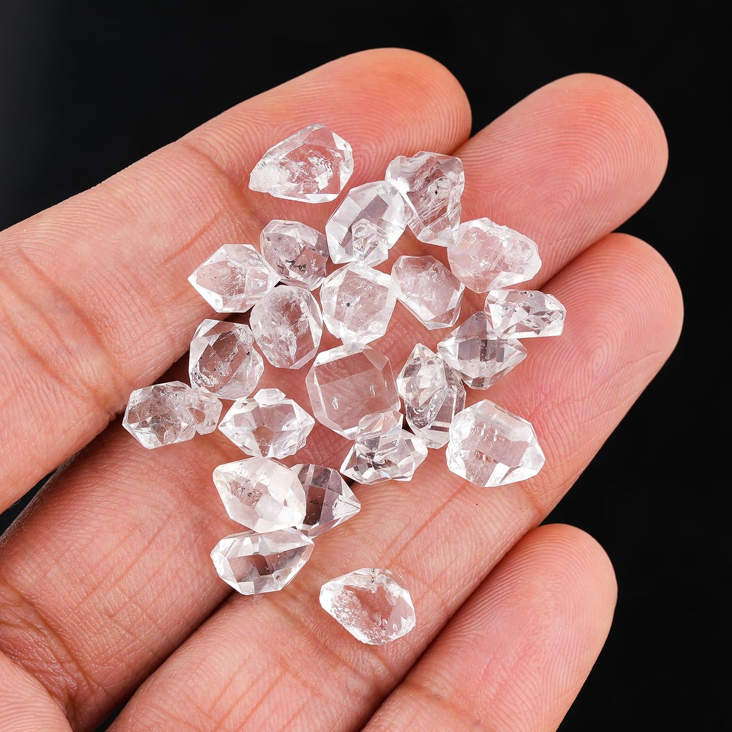 ColouredRocks (30 carats. A++ HERKIMER DIAMOND Crystals, Raw Stones, Rough Gemstones, Jewelry Making Supply, Cabbing, Polishing, Cutting, DIY, Crafts (20-22 pcs.) (5-7 mm.)