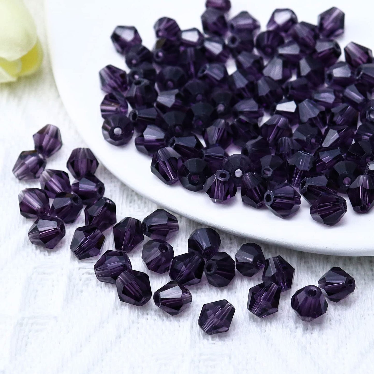 Dowarm 100PCS 8MM Bicone Beads, Crystal Glass Beads for Jewelry Making, Crafts, DIY Bracelet, Necklace, Dolls, Bulk Loose Beads, Violet