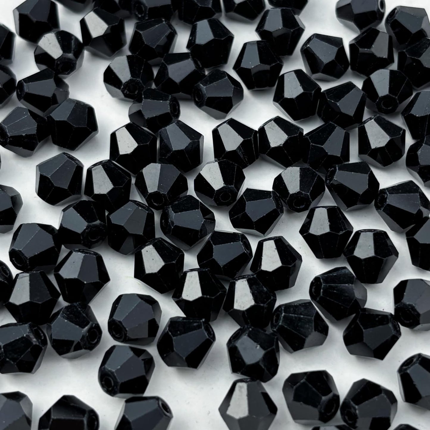 YUEXIGO 100pcs 8mm Bicone Glass Crystal Beads for Jewelry Making, Faceted Bicone Glass Spacer Beads for Bracelet Earring Necklace DIY Craft(Black)