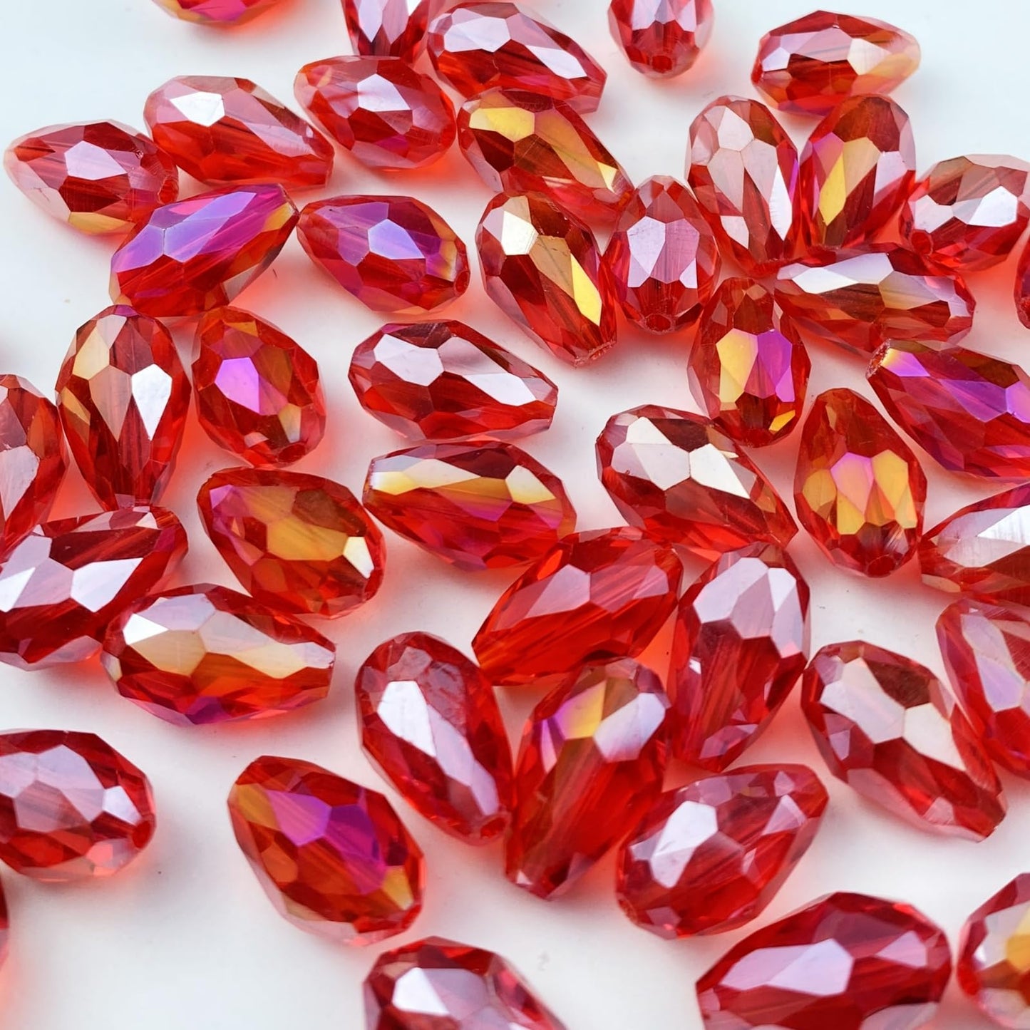 Honkoolly 100pcs 8x12mm Teardrop Crystal Glass Beads Vertical Hole Faceted Glass Teardrop Spacer Beads for Bracelets Necklace Earring DIY Jewelry Making Craft(Red AB)