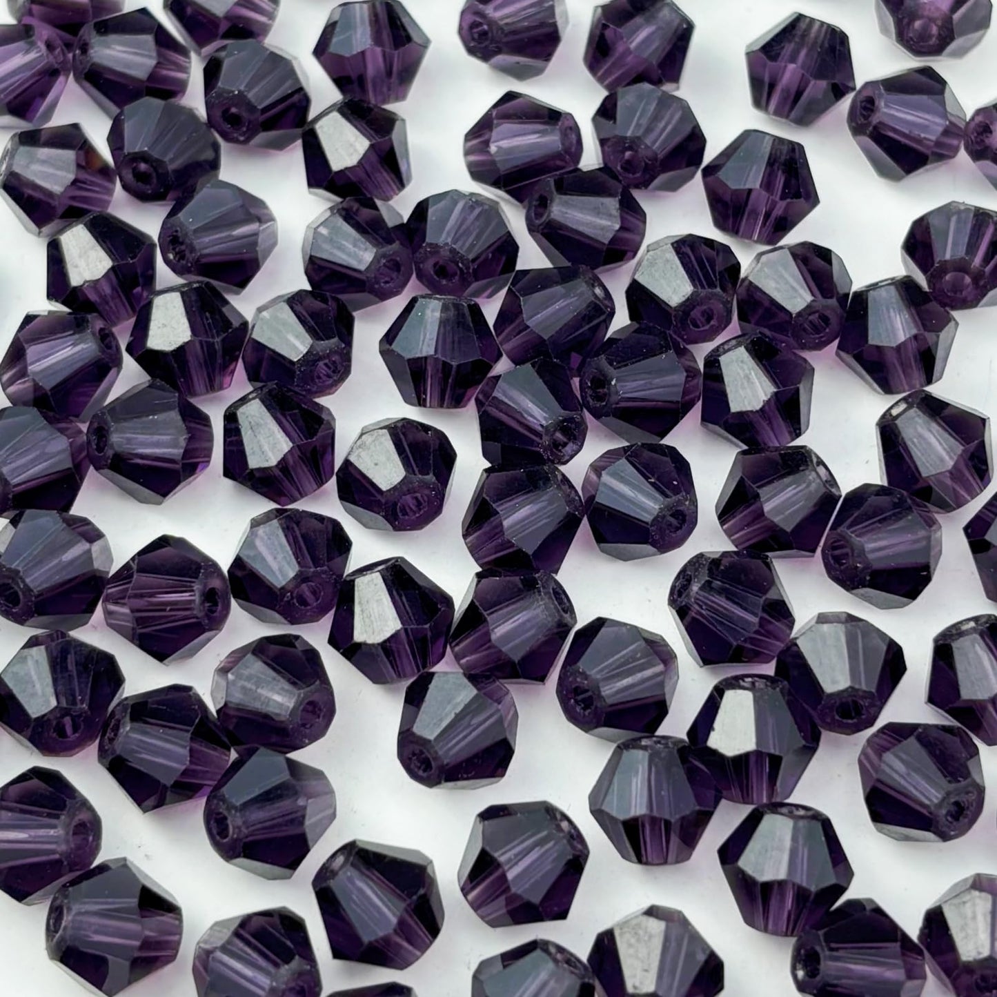 YUEXIGO 100pcs 8mm Bicone Glass Crystal Beads for Jewelry Making, Faceted Bicone Glass Spacer Beads for Bracelet Earring Necklace DIY Craft(Violet)