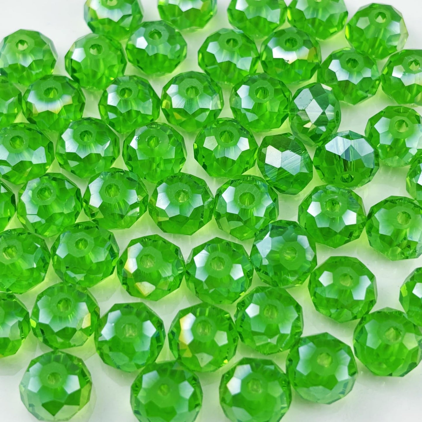 YHYPOCI 100pcs 8mm Crystal Glass Beads for Crafts Faceted Rondelle Glass Beads for Jewelry Making Crystal Spacer Beads for Necklaces Bracelets Earrings DIY Craft(Grass Green AB)