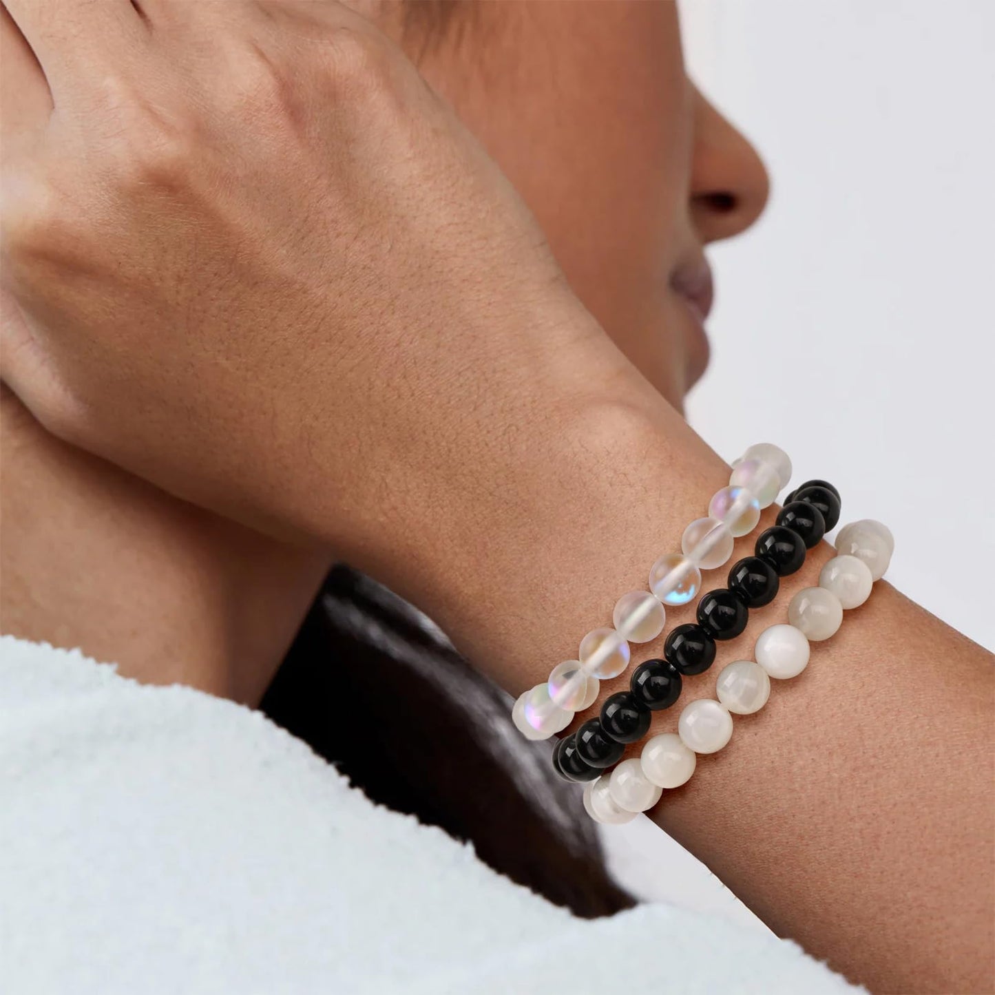 Risyfjew 3 PCS Moonstone Healing Crystal Bracelets Women 8mm NaturalMoonstone Stone Beaded Stretch Bracelet Crystal Gifts for Women