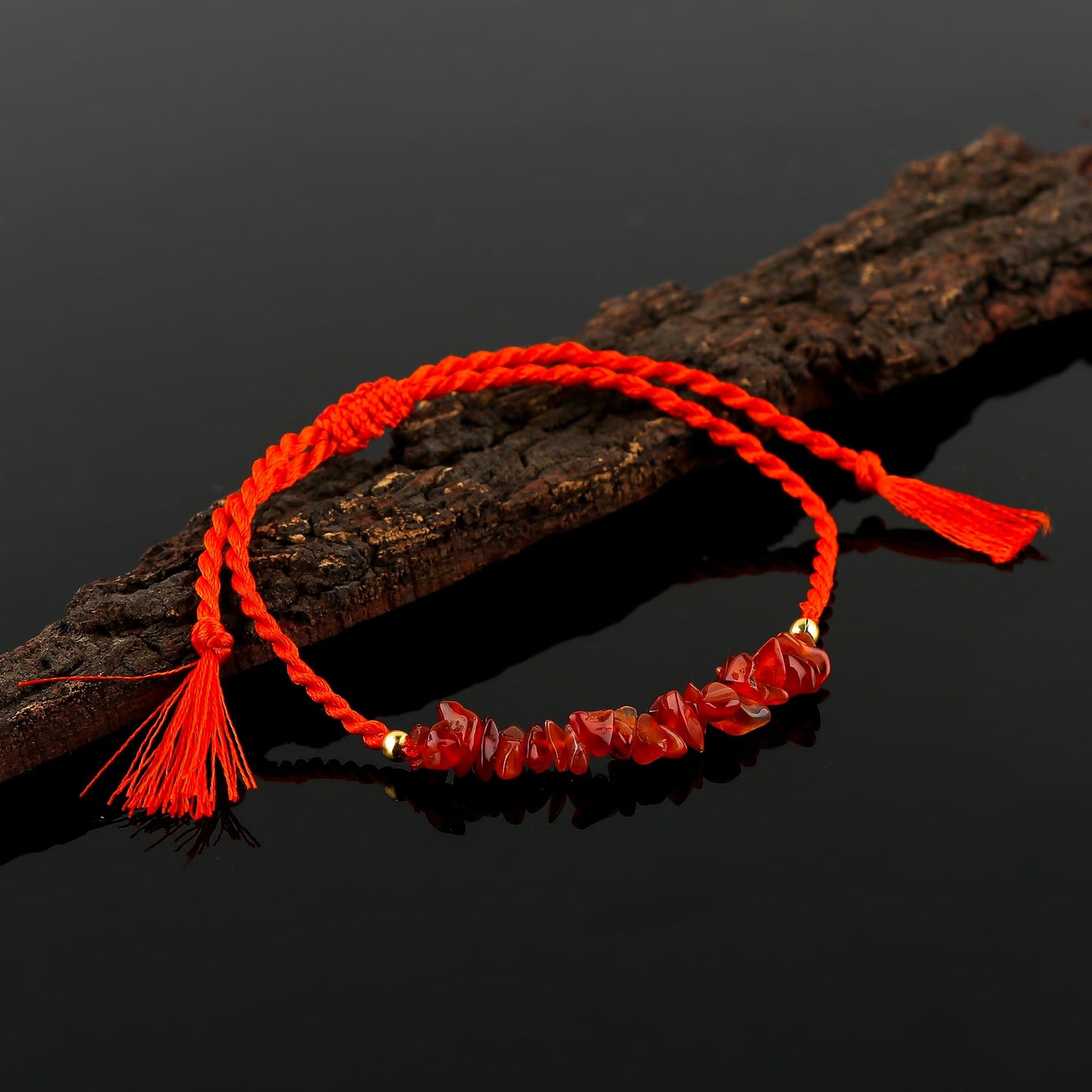 TGH Natural Carnelian Chips Braided Bracelet Spritual Healing Unisex Bracelet December Birthstone Hand Braided Gemstone Jewelry 7 inch Adjustable Ideal Christmas Gift (Carnelian)