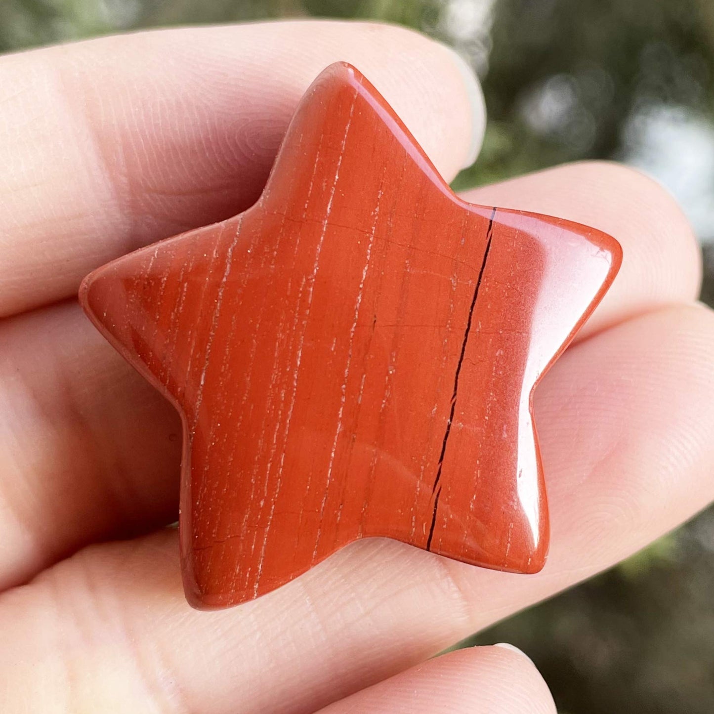 Fekuar Red Jasper Crystal Star Chakra Stones for Reiki Healing Yoga Balance Meditation Polished Mini Pocket Palm Stone 1 Inch (30mm)