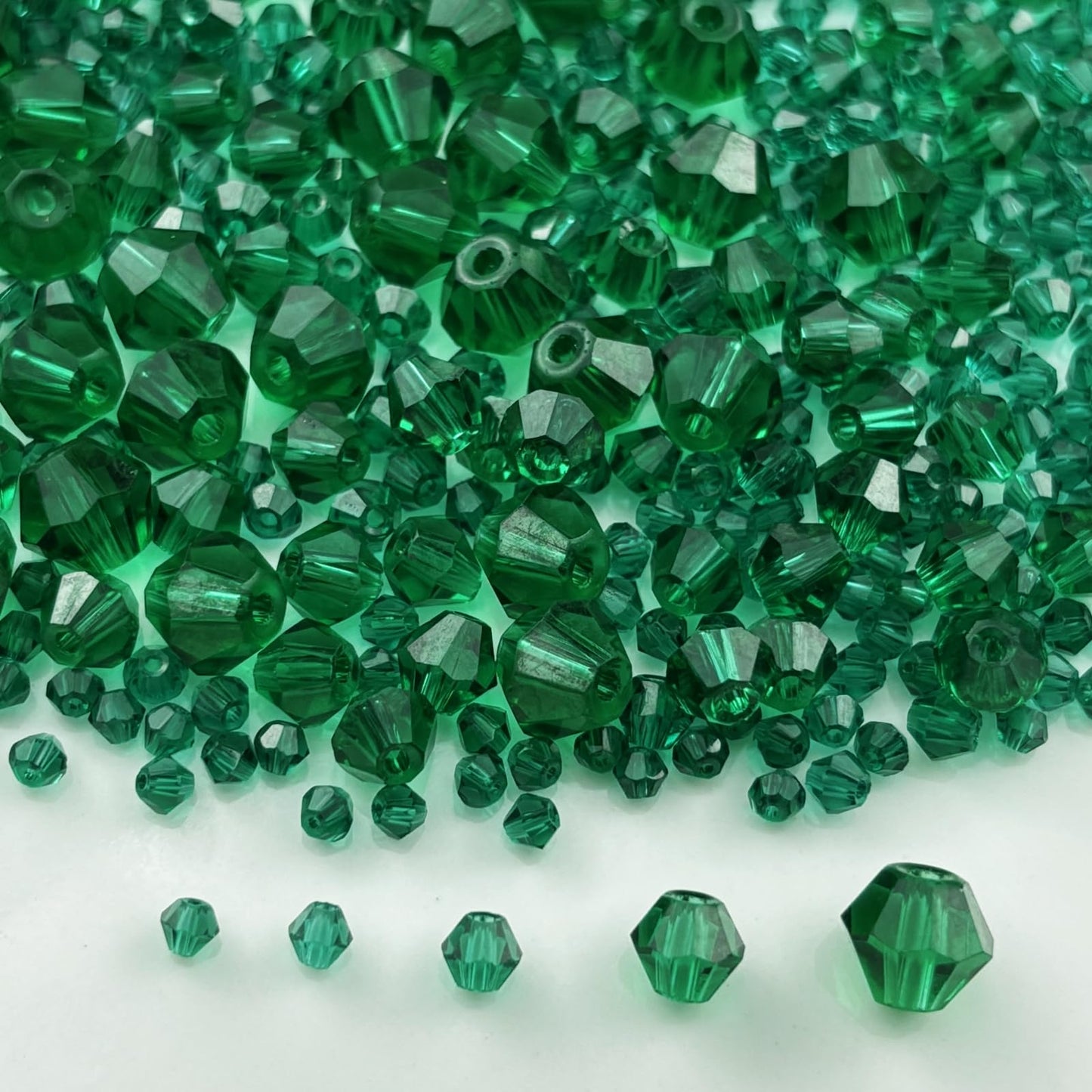 Pinhoollgo 1310pcs Bicone Crystal Glass Beads 2mm 3mm 4mm 6mm 8mm Faceted Crystal Spacer Beads for Bracelets Necklace Pendants Earrings DIY Jewelry Craft Making(Peacock Green)