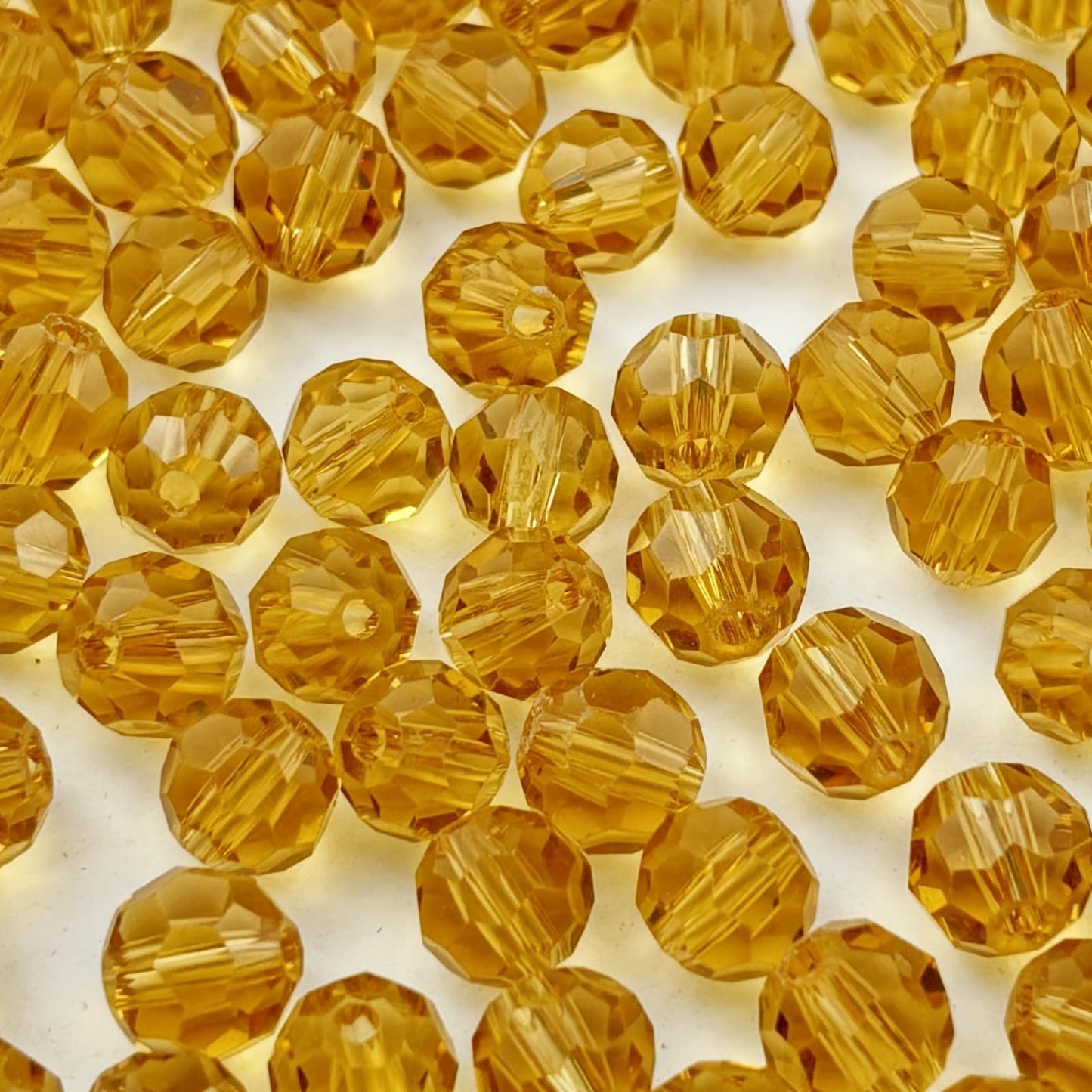 YUEXIGO 400pcs 4mm Round Crystal Glass Beads for Jewelry Making, Faceted Crystal Glass Spacer Beads for Bracelet Earring Necklace DIY Craft(Gold Champagne)