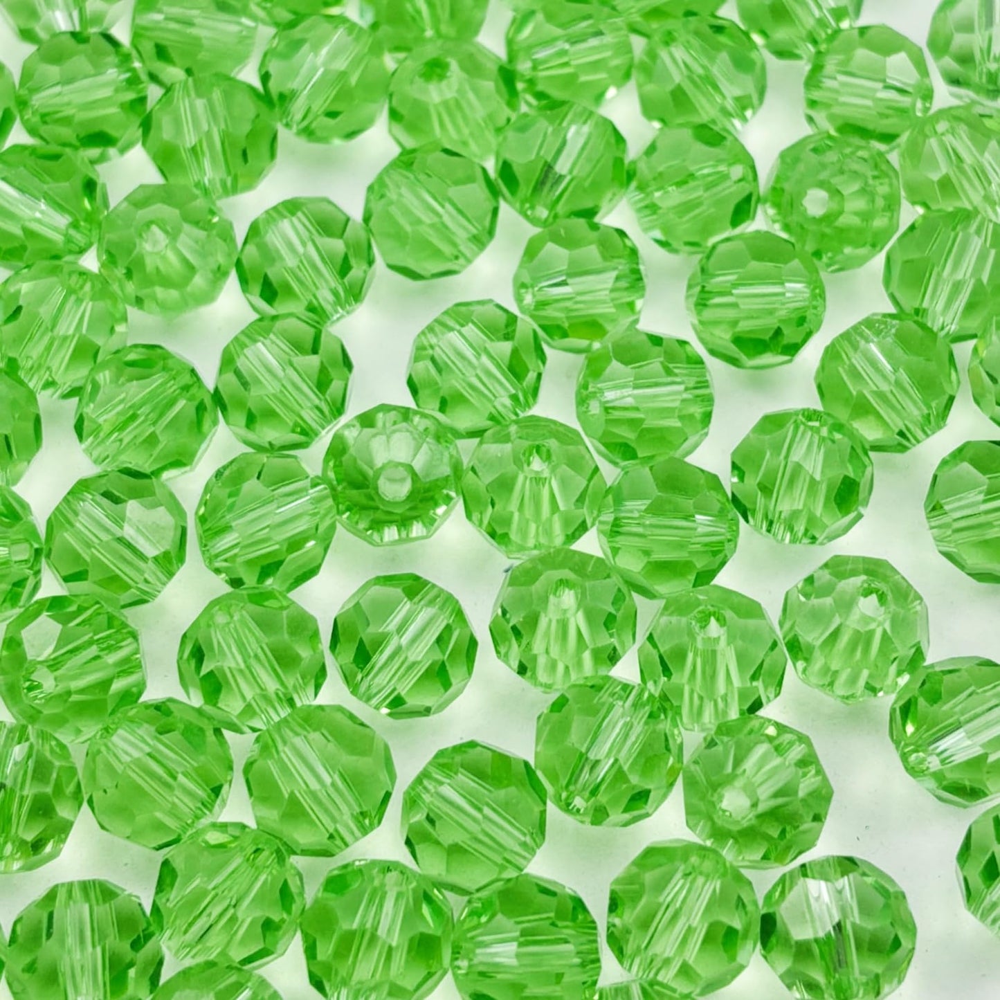 YUEXIGO 400pcs 3mm Round Crystal Glass Beads for Jewelry Making, Faceted Crystal Glass Spacer Beads for Bracelet Earring Necklace DIY Craft(Light Green)