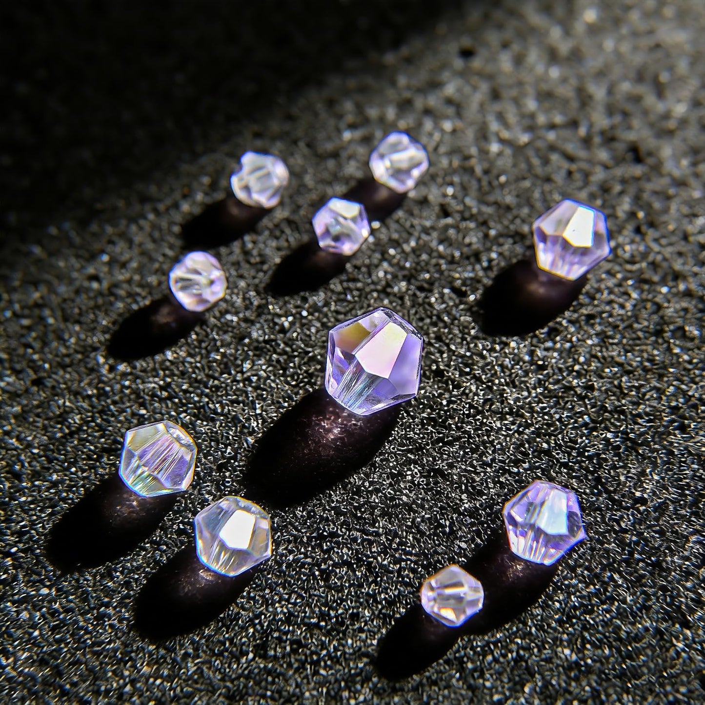 1550PCS Bicone Crystal Glass Beads Set for Jewelry Making, 3mm 4mm 6mm 8mm Sparkling Faceted Beads Sorted by Size for Bracelets, Necklaces, Suncatchers & DIY Crafts(Light Purple)