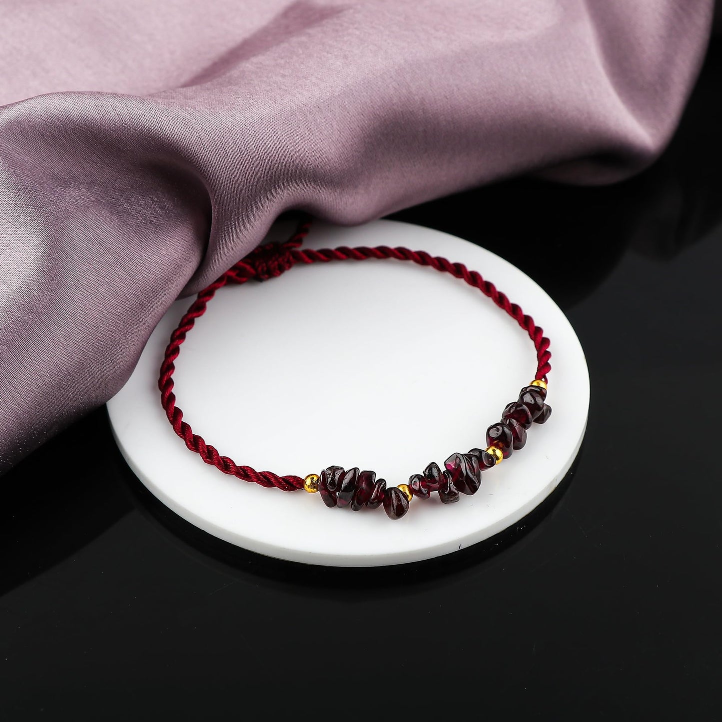 GEMSYMPHONY Red Garnet Gemstone Chips Rope Bracelet – Adjustable Handmade Crystal Chip Bead Bracelet for Women & Men, Natural Stone Healing Jewelry, Boho Style, Unisex Spiritual Gift (Red Garnet)