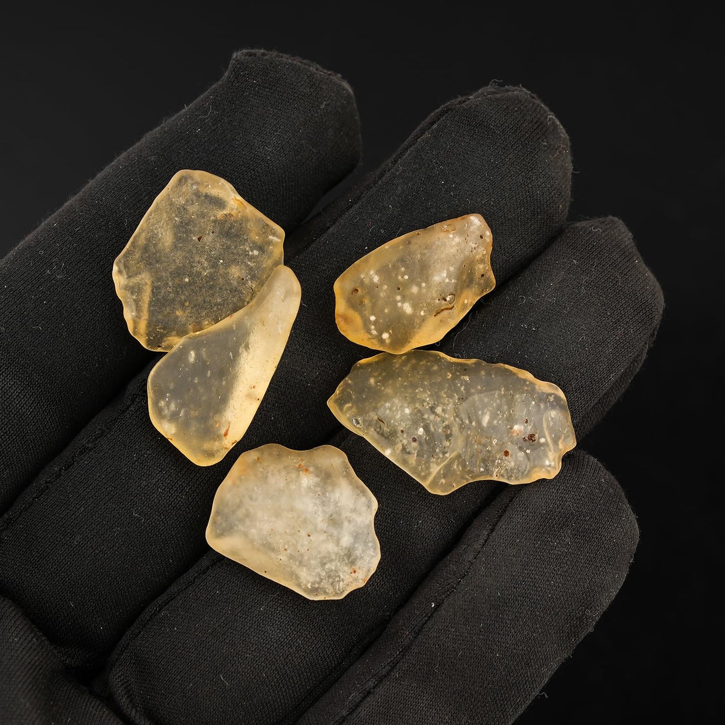 ColouredRocks (5pcs) Libyan Desert Glass, Raw Golden Tektite Crystals, Loose Gemstone, Wholesale Rough, Jewelry Making Supply, Chakra Healing Stones, DIY Craft, Gem Collection (15-20mm) (6.5gm)