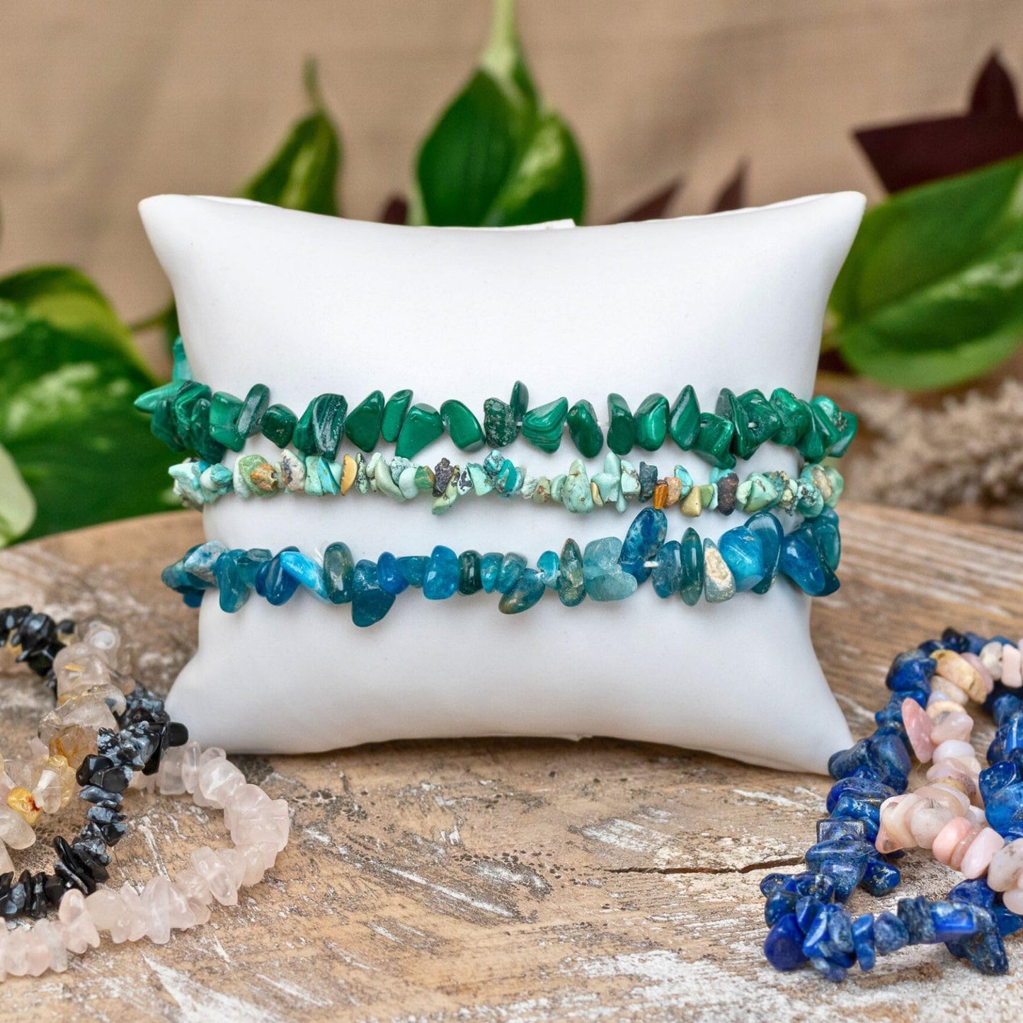 Lapis Lazuli Natural Gemstone Bracelets, Chakra Crystal Healing Chip Stretch Bracelets, Gemstone Polished Irregular Crystals, Crystal Irregular Chips Beads Stretch Bracelets (Lapis Lazuli)