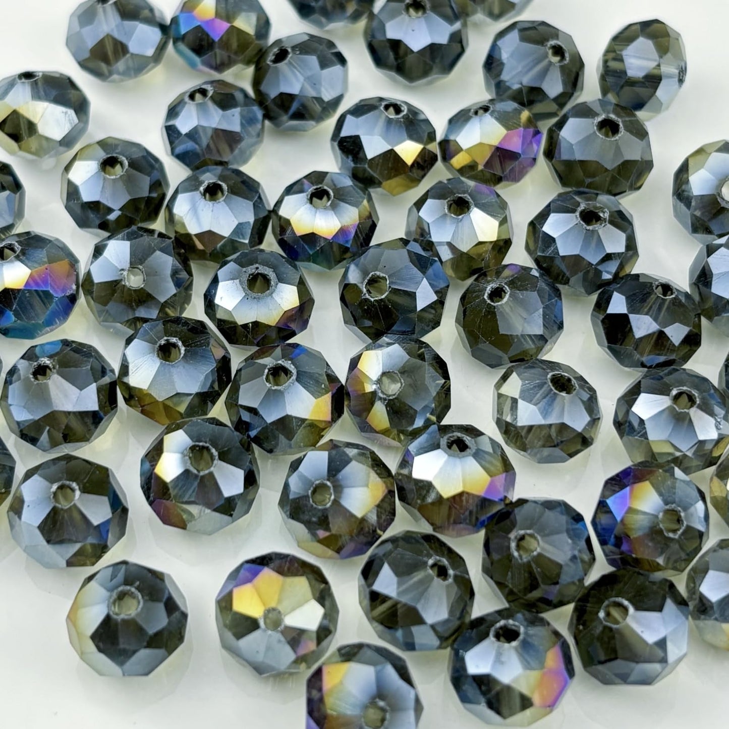 YHYPOCI 200pcs 6mm Crystal Glass Beads for Crafts Faceted Rondelle Glass Beads for Jewelry Making Crystal Spacer Beads for Necklaces Bracelets Earrings DIY Craft(Gray AB)