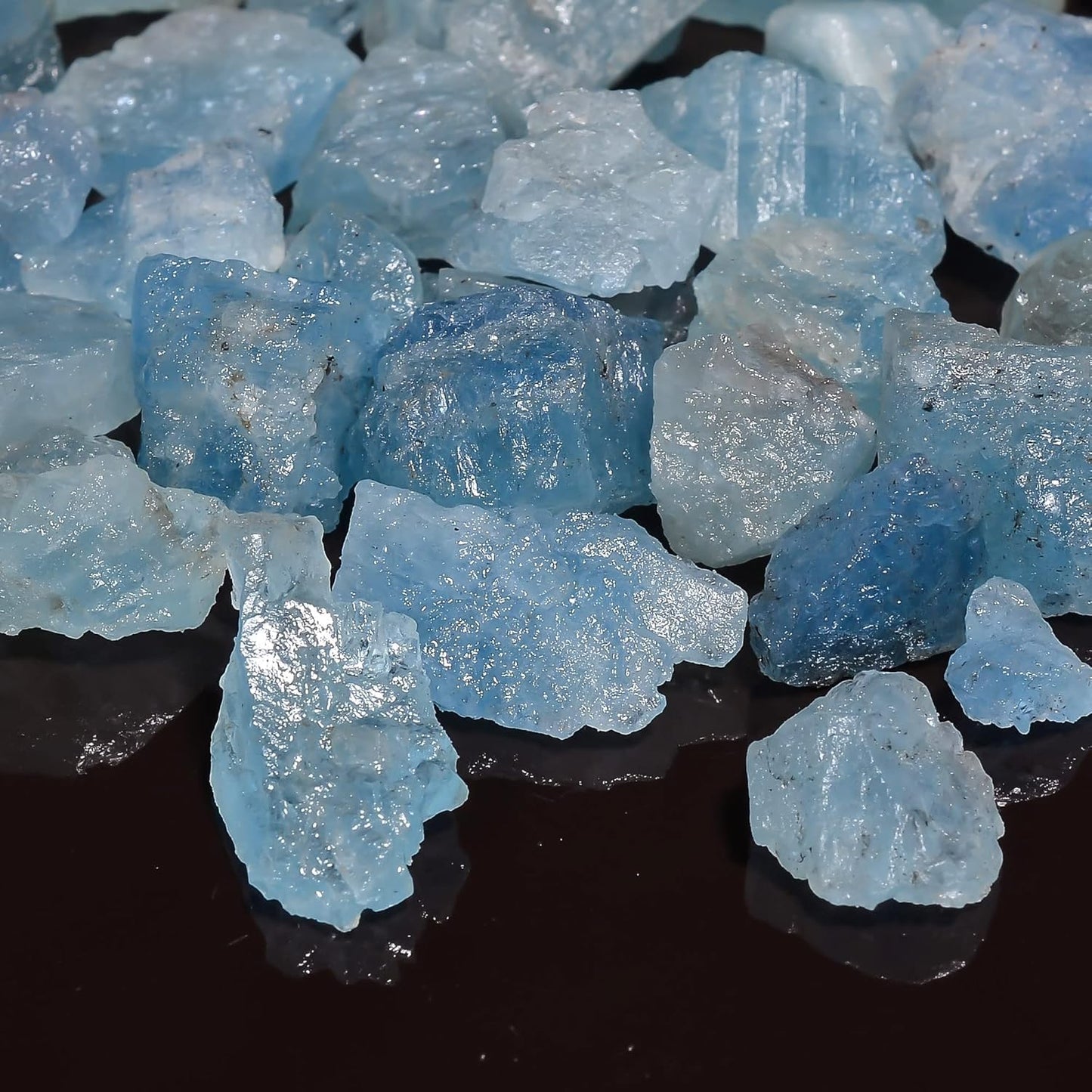GEMKORA (10pcs) (25 ct.) Blue Aquamarine Natural Raw Gemstone and Rough Crystals Rock Jewelry Making Supplies Chakra Healing Stone ART-CRAFTS-DIY Good Luck Crystals Protection Stone (7-10mm)