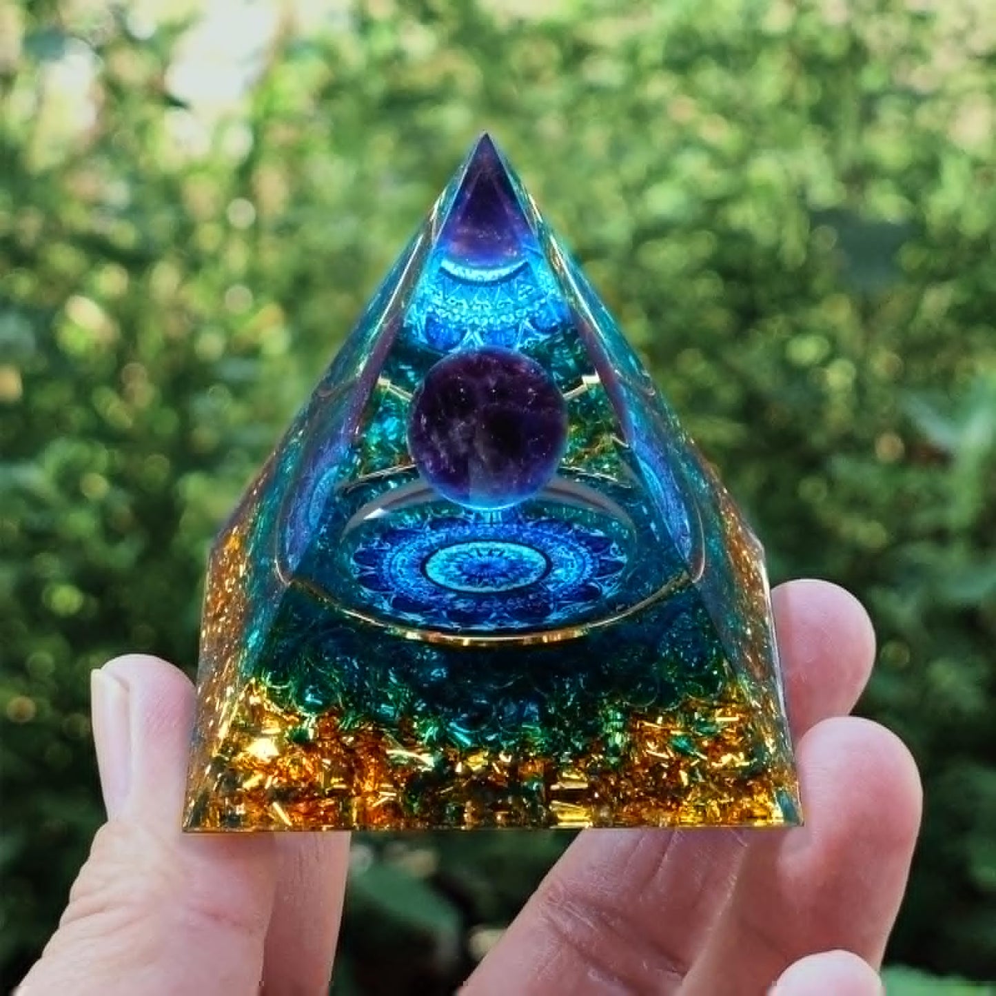 Orgone Pyramid, Orgonite Crystal Pyramid, Orgone Energy Generator for Reduce Stress Healing Meditation Attract Wealth and Lucky (Blue Glaze)
