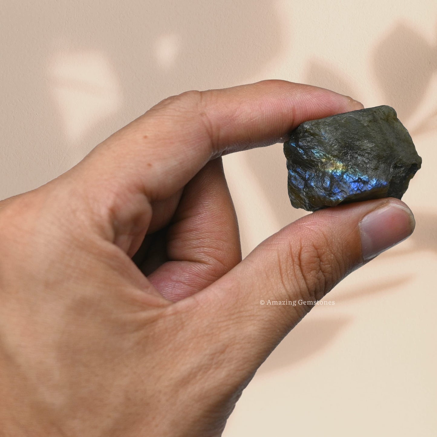 Amazing Gemstone 2 Pieces Labradorite Raw Crystals and Healing Stones, Natural Rocks for Tumbling and DIY Raw Stones and Crystals
