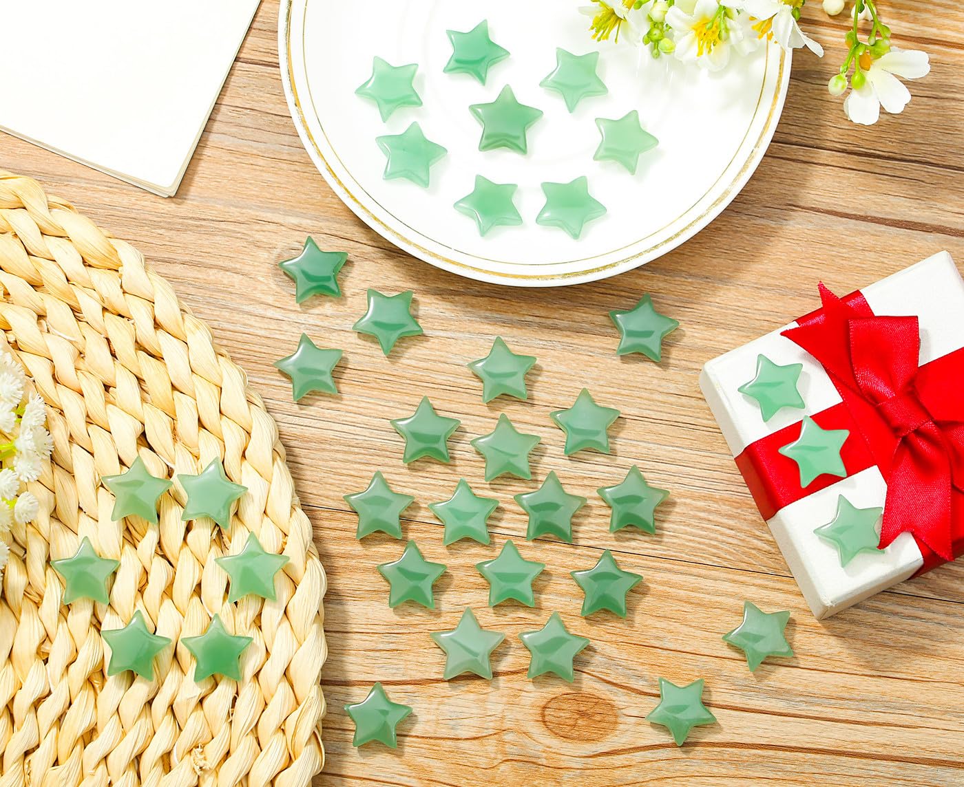 DUQGUHO 20 Pcs Green Aventurine Crystals Star Natural Healing Crystal Set Polished Stone Protection Sacred Meditation Energy Reiki Balancing Crystal