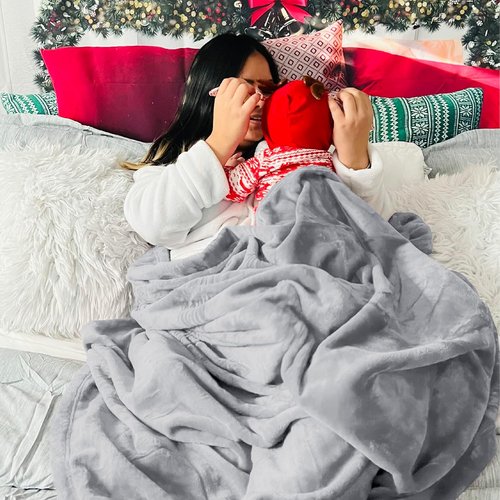 Bedsure GentleSoft Fleece Blanket - Lightweight Plush Cozy Twin Size in Light Grey, 60x80 Inches